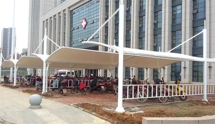 武汉膜布棚制作膜结构车棚的注意点是什么 关于湖北车棚制作是否合格的判断介绍