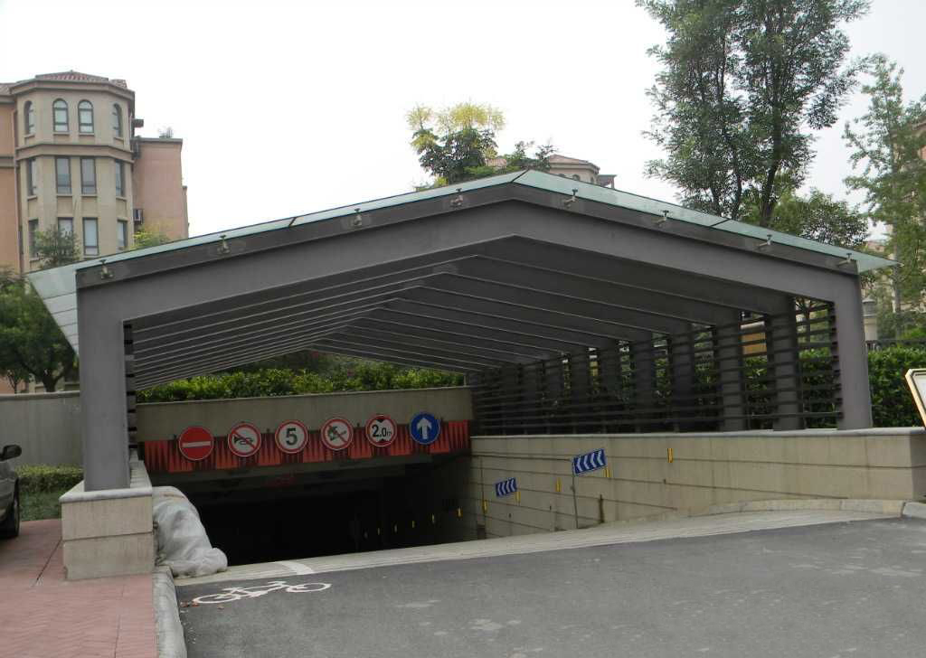 武汉膜布棚膜布棚在停车棚中的优势 关于阳光棚的用途分析